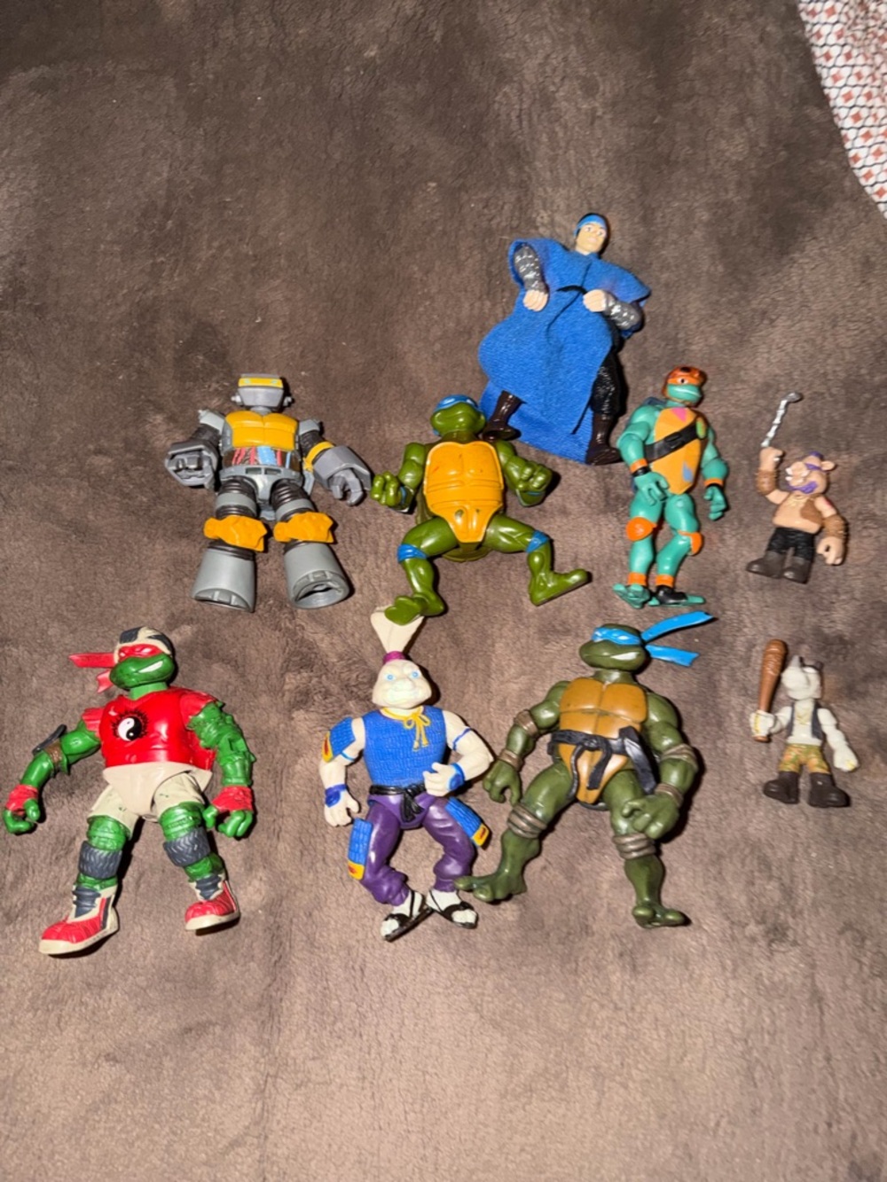 TMNT lot of 9 From the 90s